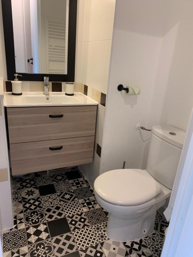 Appartement Agreable En Bord De Mer Вильфранш-сюр-Мер Экстерьер фото